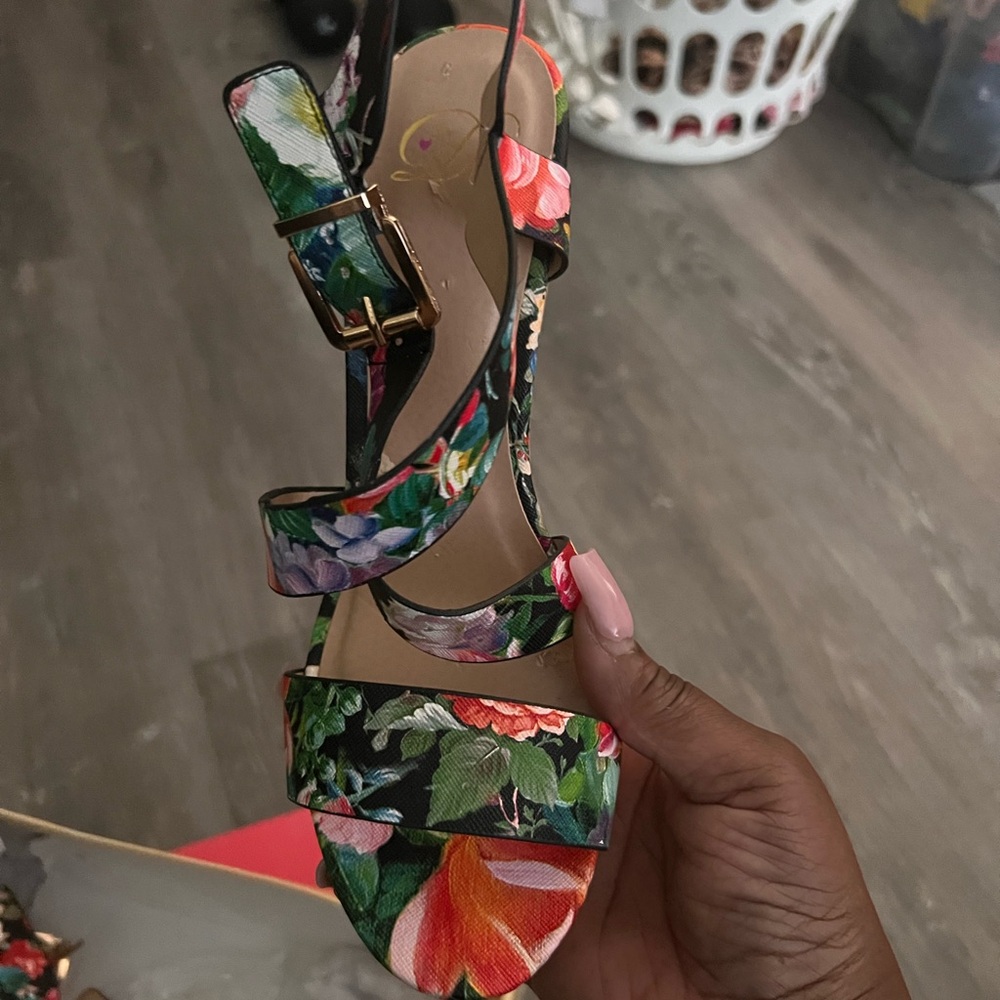 Floral Strappy Women's Sandals
